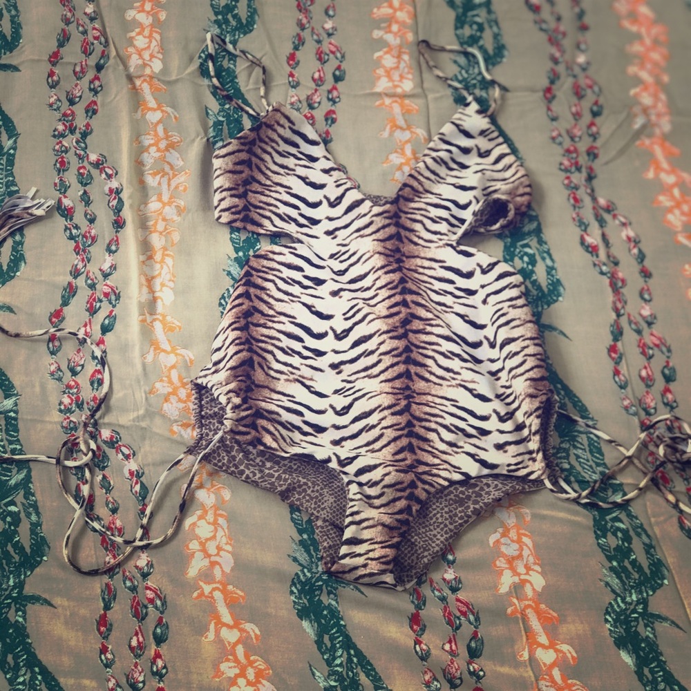 Acacia swim suit